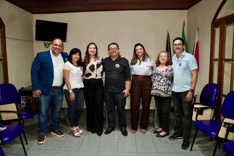 SENGE/PA RECEBE VISITA DE ADRIANA FALCONERI CANDIDATA À REELEIÇÃO NA PRESIDÊNCIA DO CREA/PA
