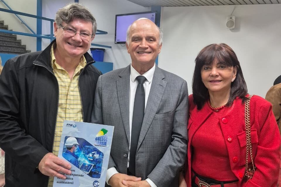 SENGE-PA participa de lançamento do programa “Cresce Brasil – Engenharia e Desenvolvimento 2027” em evento da FNE em São Paulo